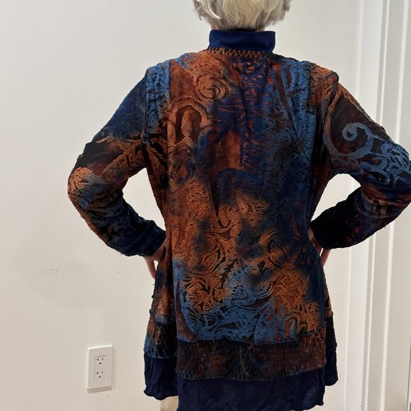 Kamana burnout tie-dye multi-layered V-neck sweater, L - Picture 8 of 10